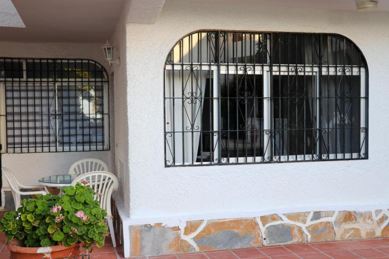 Apartamento 2 Dormitorios Al Lado De La Playa La Cala De Mijas Exterior photo