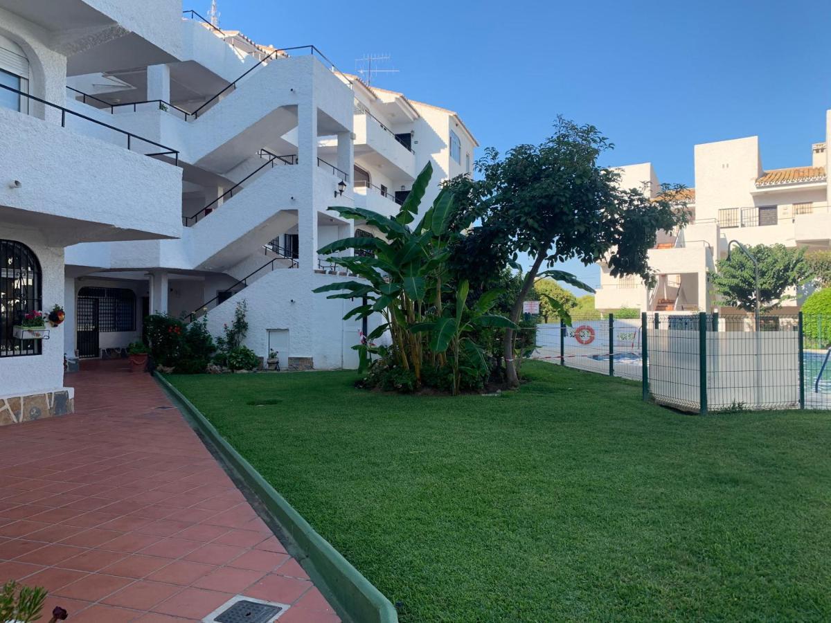 Apartamento 2 Dormitorios Al Lado De La Playa La Cala De Mijas Exterior photo